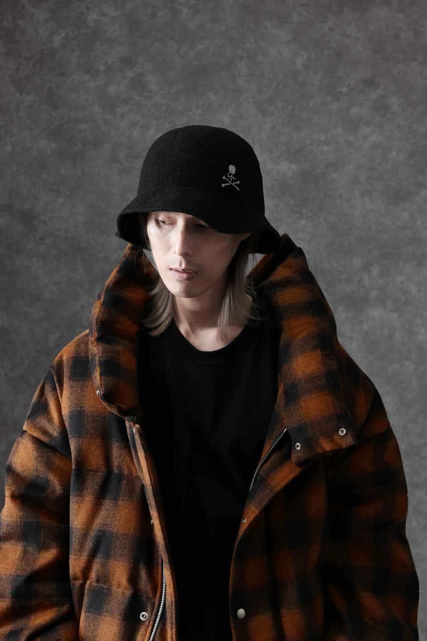 MASTERMIND WORLD x KANGOL® FLIP It RV BERMUDA CASUAL (BLACK) - Image 16
