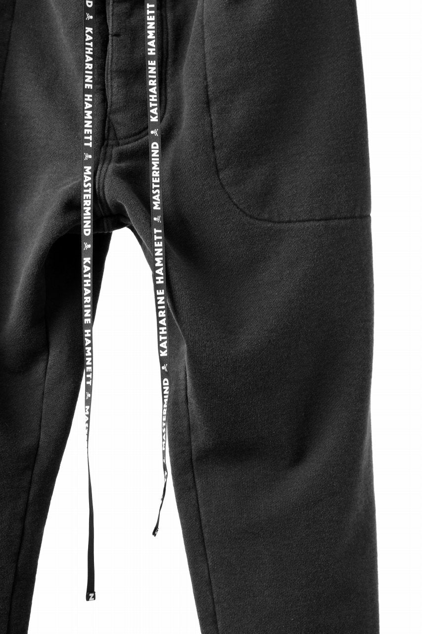 MASTERMIND WORLD x KATHARINE HAMNETT JOGGER PANTS (BLACK) - Image 12