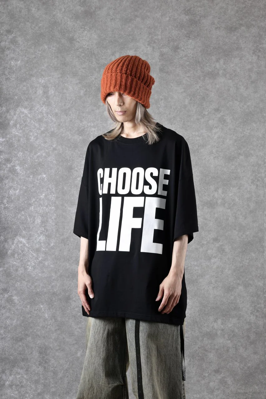 MASTERMIND WORLD x KATHARINE HAMNETT SLOGAN BIG TEE / CHOOSE LIFE (BLACK) - Image 14