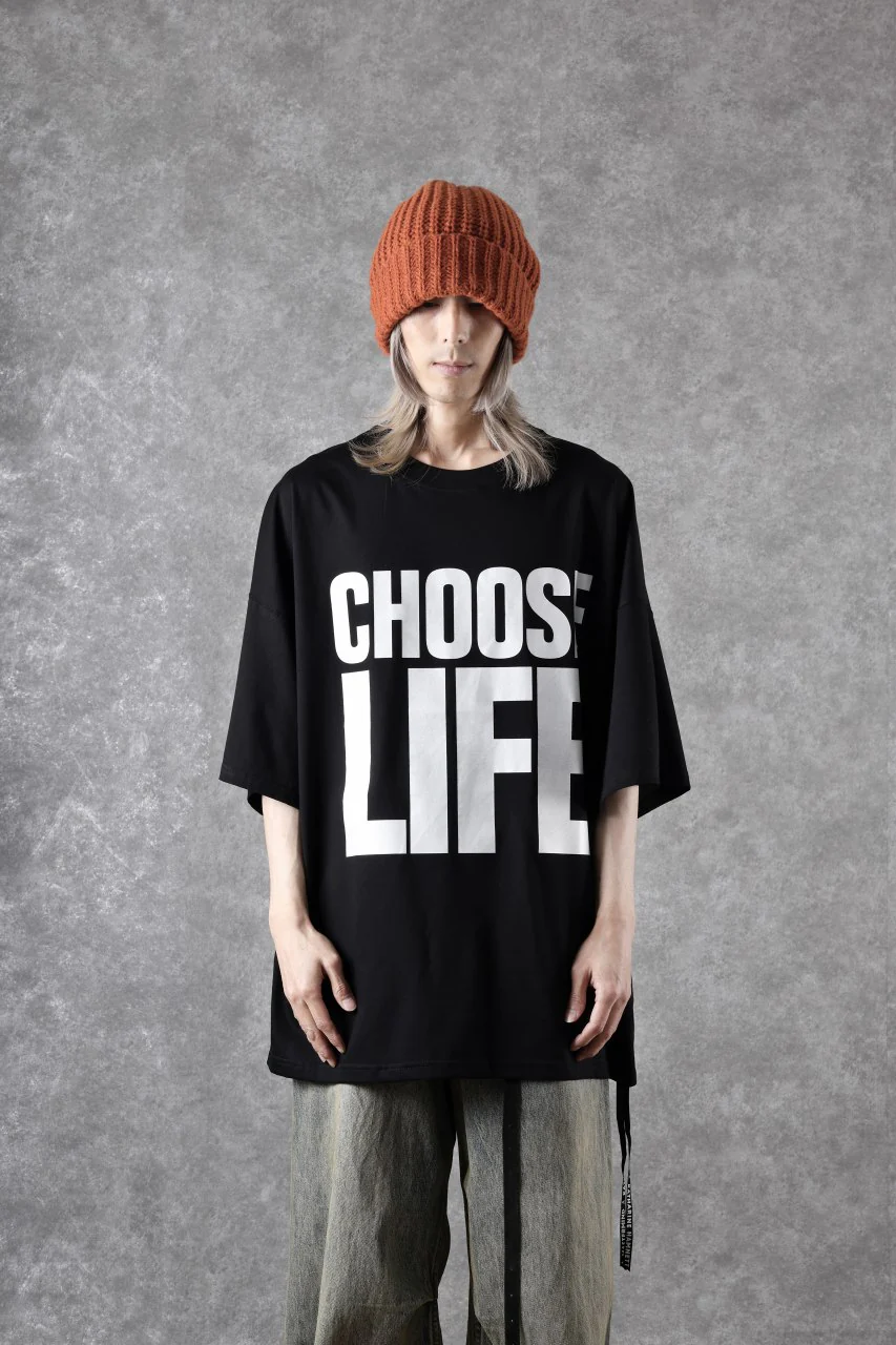 MASTERMIND WORLD x KATHARINE HAMNETT SLOGAN BIG TEE / CHOOSE LIFE (BLACK) - Image 17