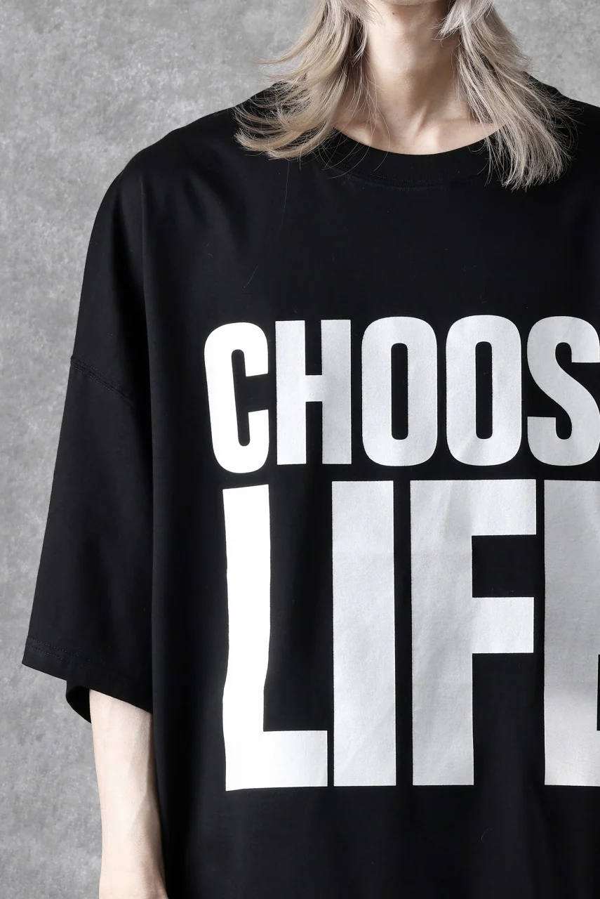 MASTERMIND WORLD x KATHARINE HAMNETT SLOGAN BIG TEE / CHOOSE LIFE (BLACK) - Image 24