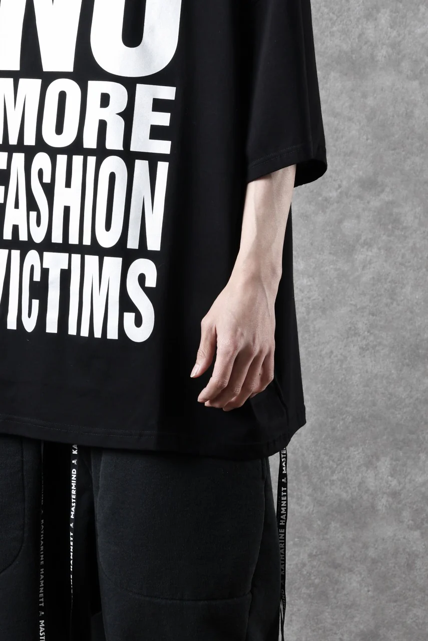 MASTERMIND WORLD x KATHARINE HAMNETT SLOGAN BIG TEE / N, M, F, V (BLACK) - Image 28