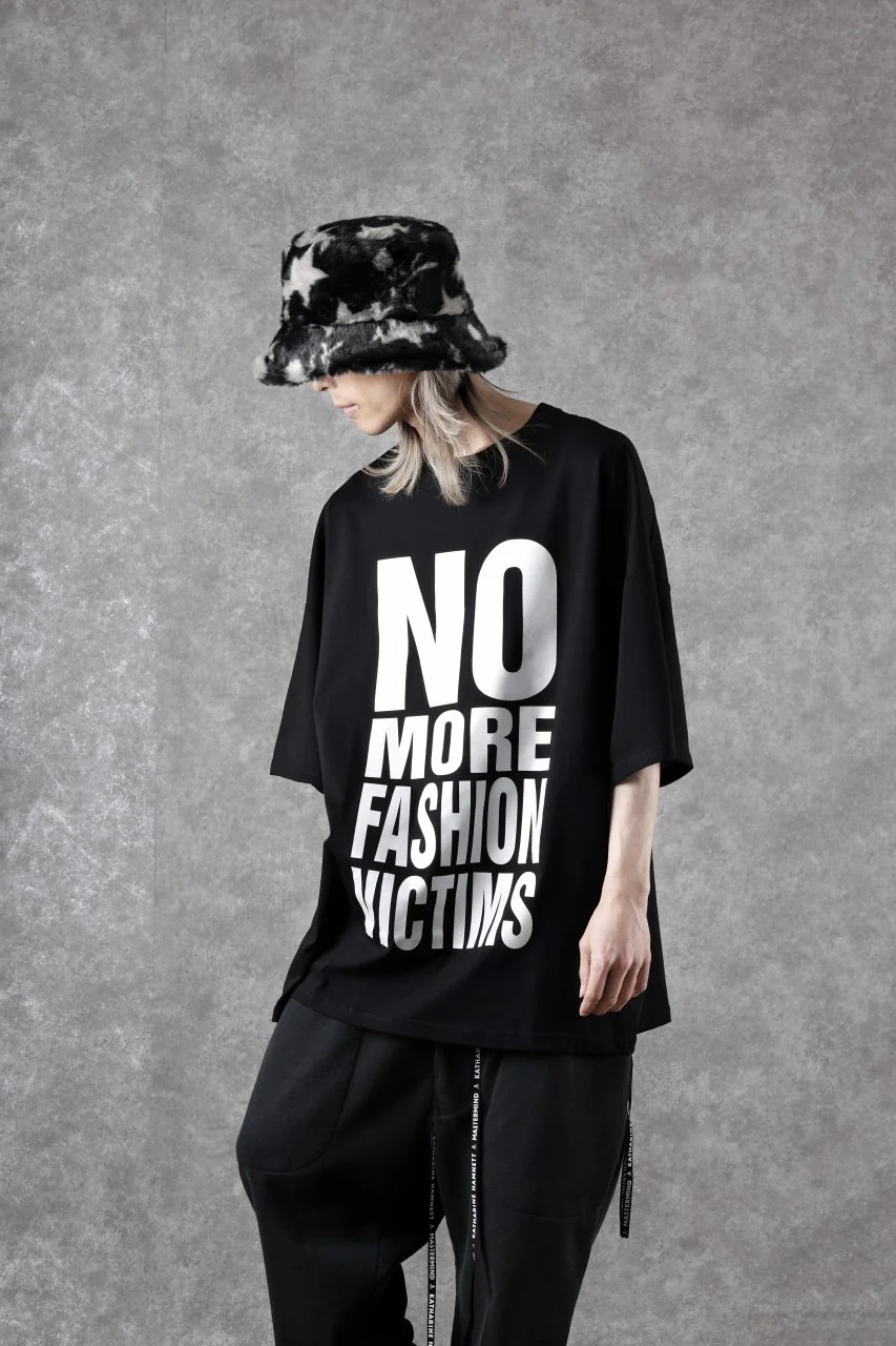 MASTERMIND WORLD x KATHARINE HAMNETT SLOGAN BIG TEE / N, M, F, V (BLACK) - Image 3