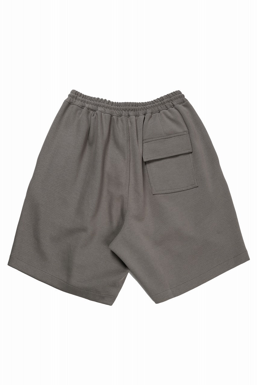 N/07 2 TUCKS EASY SHORTS / RIBBED CARDBOARD KNIT JERSEY (KHAKI GREEN) - Image 2