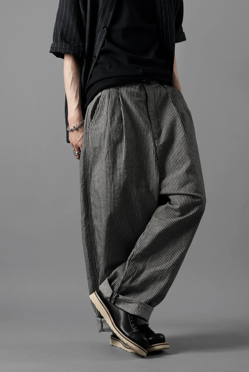N/07 2TUCKS WIDE TAPERED TROUSERS / SELVEDGE HICKORY STRIPES DENIM (ONE WASHED) (BLACK x WHITE) - Image 23
