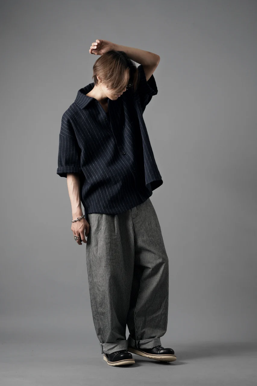 N/07 2TUCKS WIDE TAPERED TROUSERS / SELVEDGE HICKORY STRIPES DENIM (ONE WASHED) (BLACK x WHITE) - Image 25