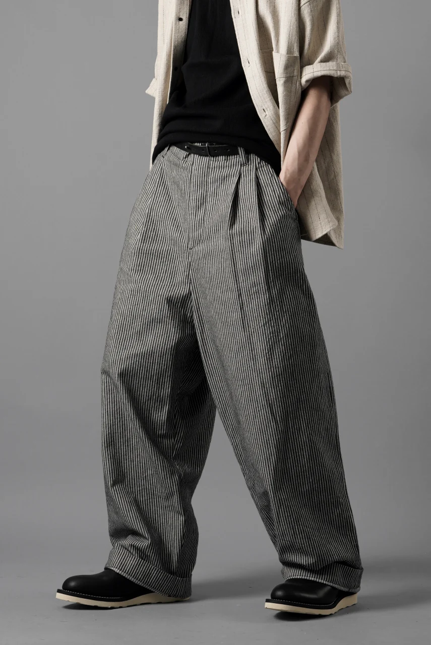 N/07 2TUCKS WIDE TAPERED TROUSERS / SELVEDGE HICKORY STRIPES DENIM (ONE WASHED) (BLACK x WHITE) - Image 5