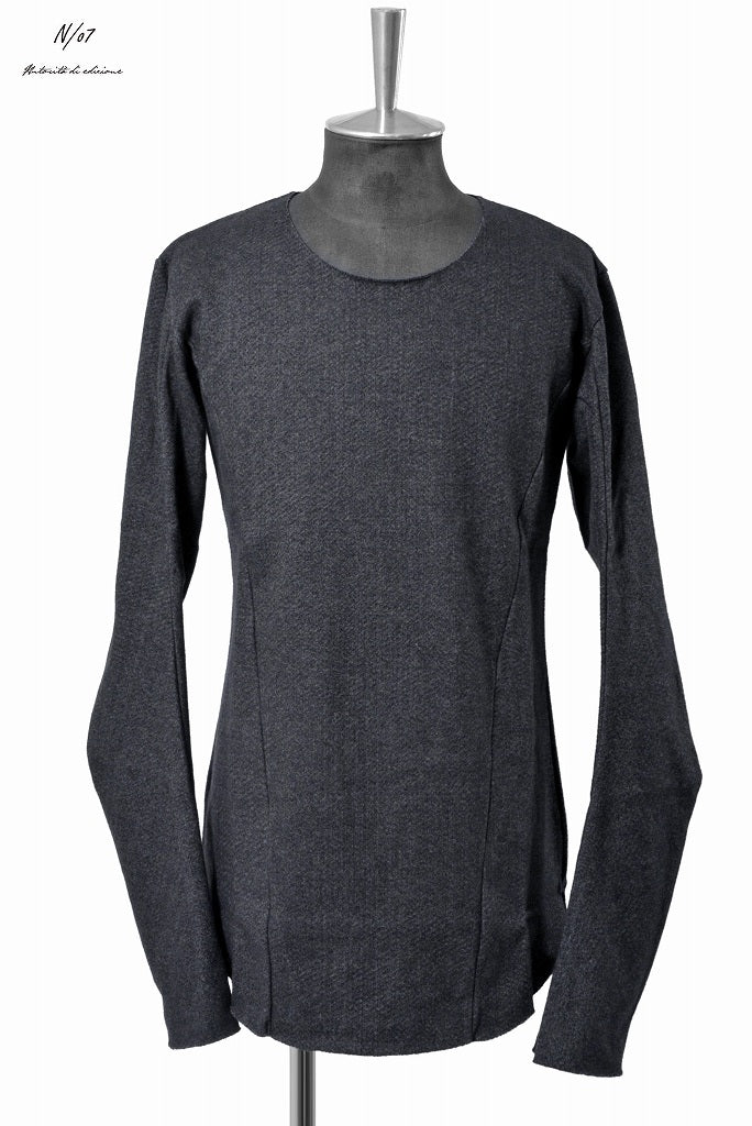 N/07 curved seam l/s "arte" [cotton fleecy knitting needle punch] (BLACK)