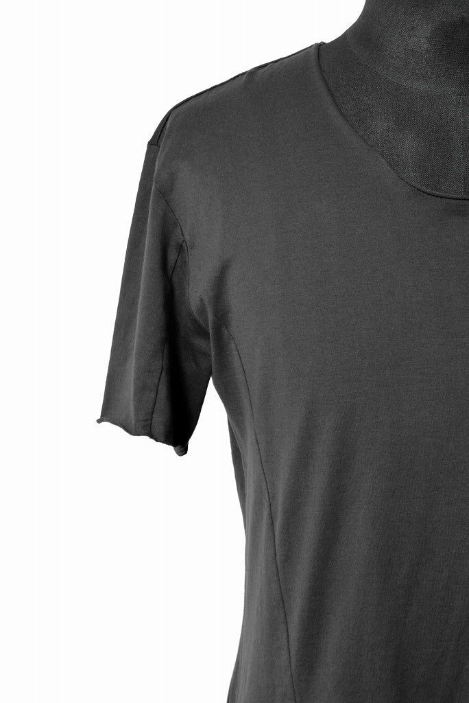 N/07 curved seam Tee 76/2 giza premium jersey (CHARCOAL) - Image 5
