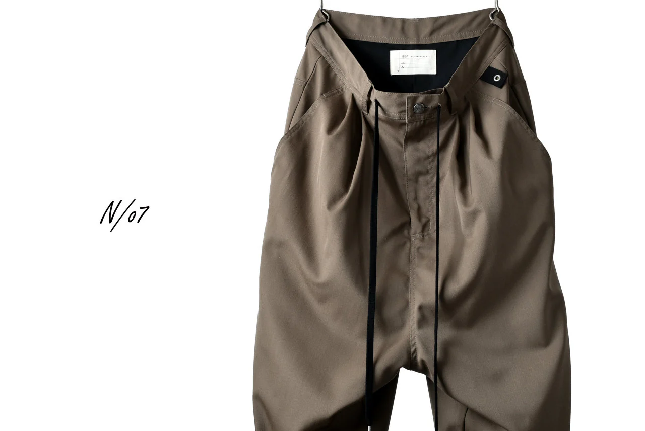 N/07 exclusive Three Dimensional Wide Pants Tuck/Dart Detail (DARK BEIGE) - Image 26