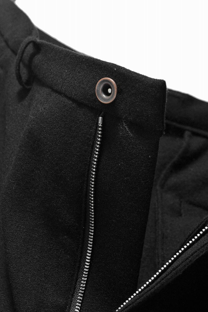 N/07 jodhpur "intellectualia" [amundsen wool | curve length pant] (BLACK) - Image 8