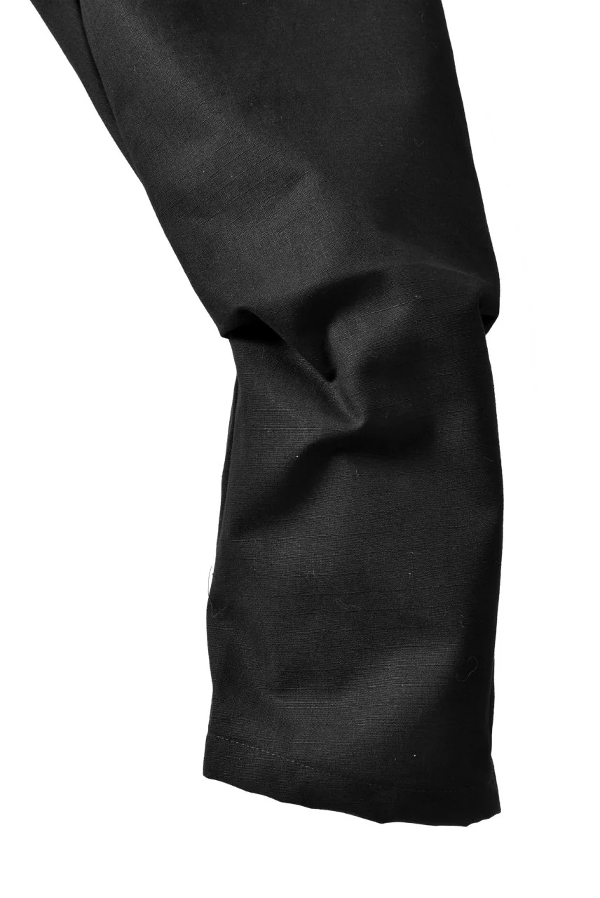 N/07 "MAUSK Detail" 3-DIMENSION CURVE CROPPED PANTS (BLACK) - Image 17