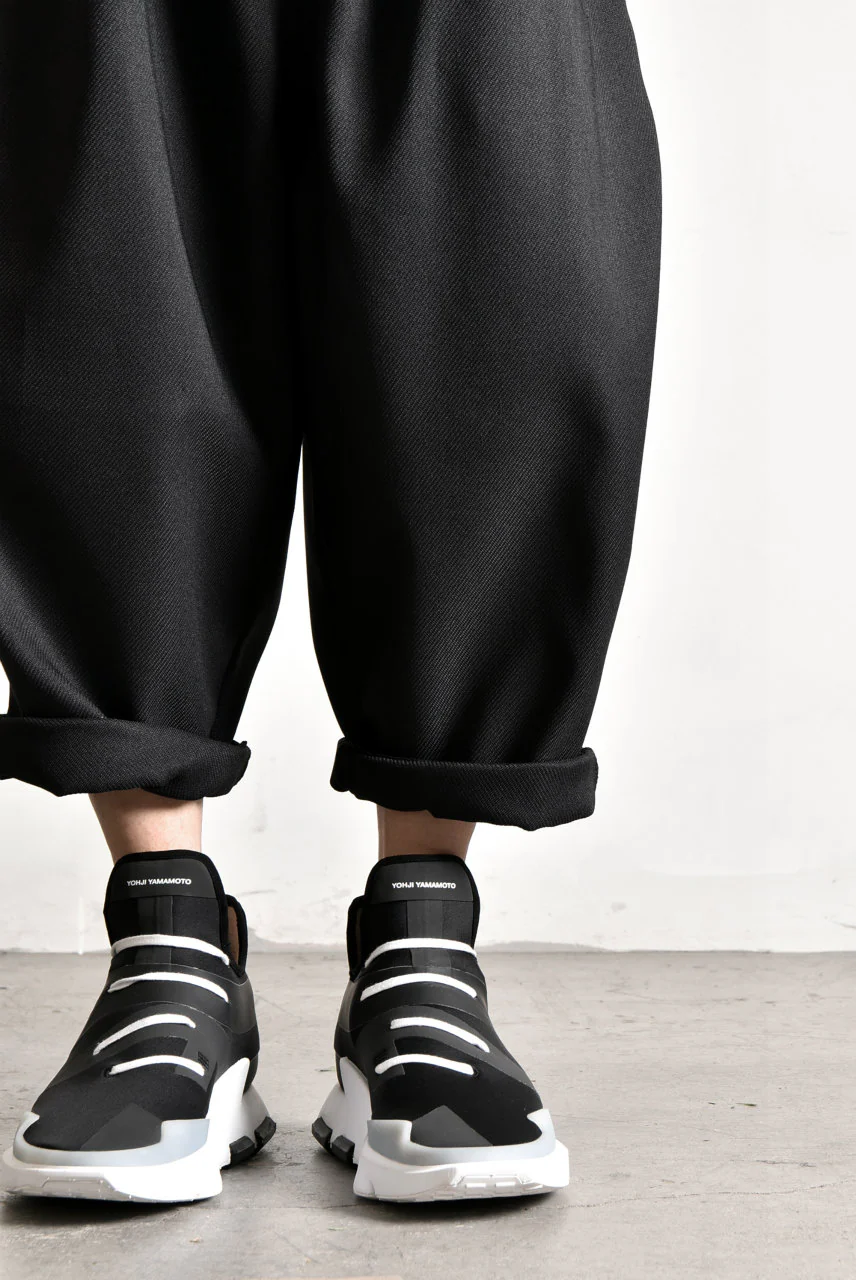N/07 "MAUSK Detail" Three Dimensional Wide Tuck / Dart Cropped Pants #2 (BLACK) - Image 34