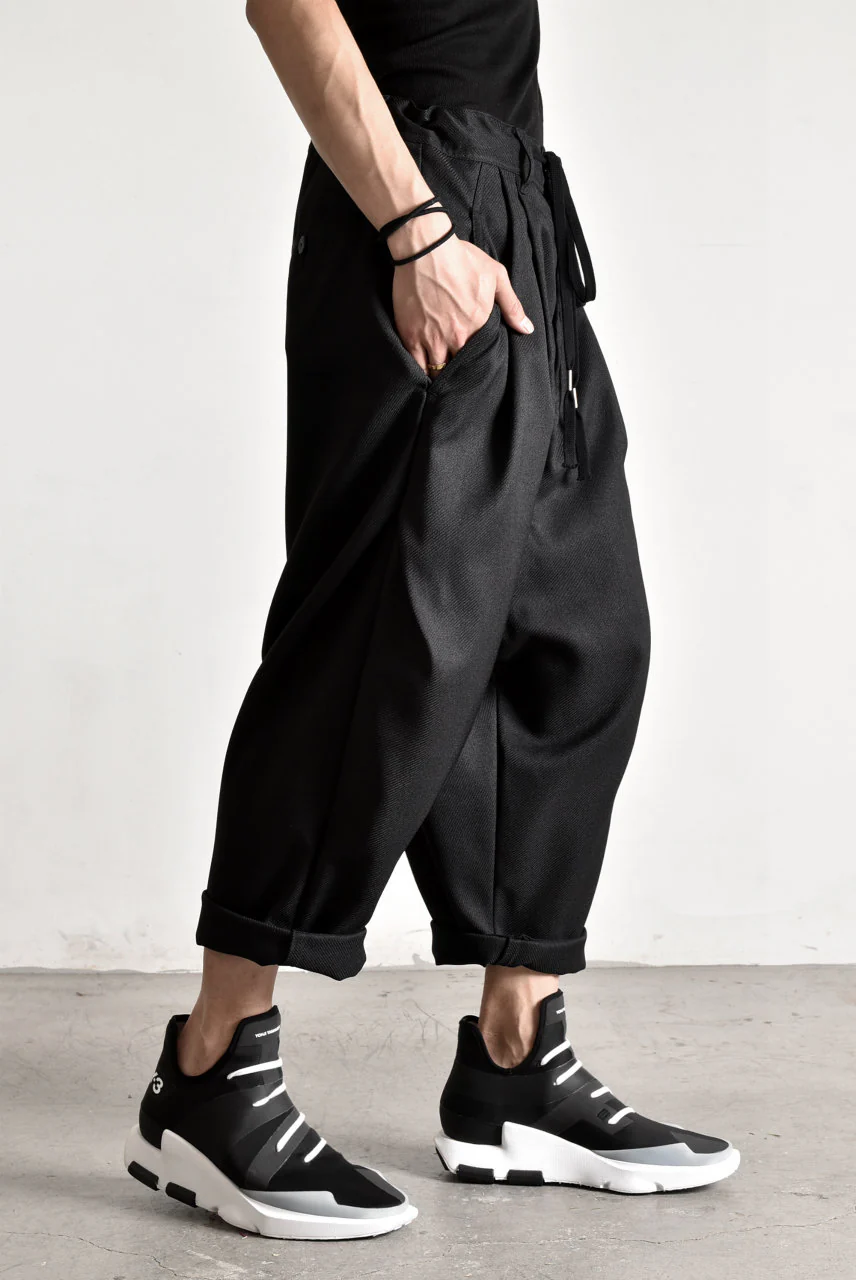 N/07 "MAUSK Detail" Three Dimensional Wide Tuck / Dart Cropped Pants #2 (BLACK) - Image 39