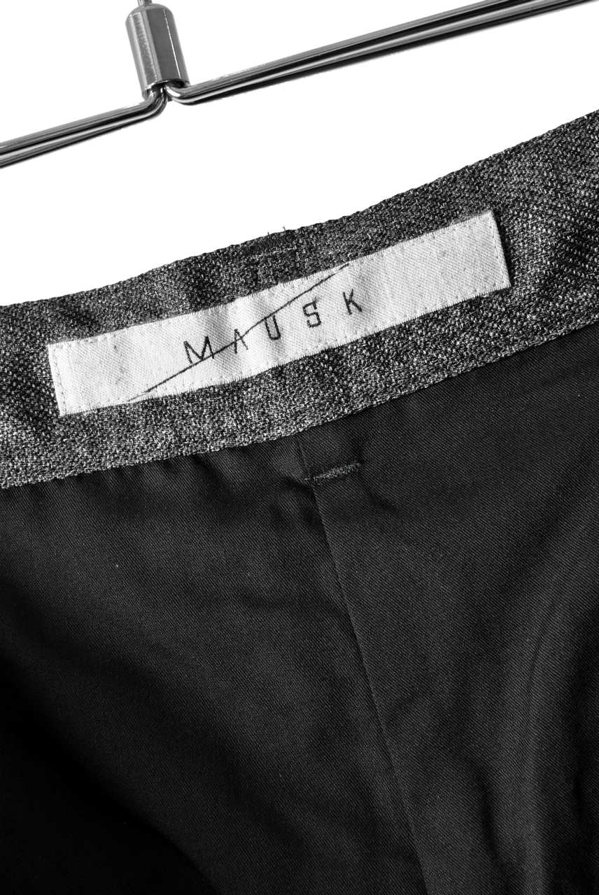 N/07 "MAUSK Detail" Three Dimensional Wide Tuck / Dart Cropped Pants #2 (GREY) - Image 16