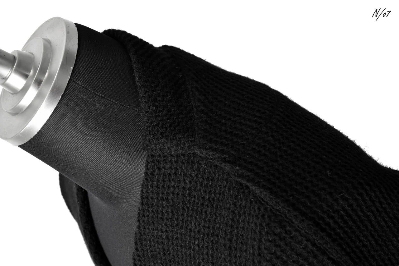 N/07 Neck Follow Knitsewn / RussellChain (BLACK) - Image 26