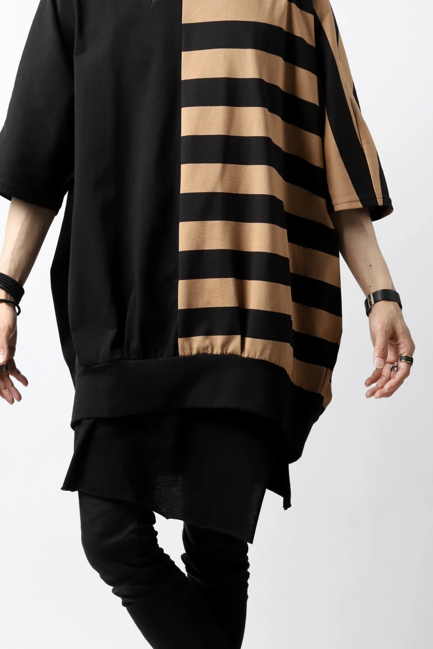 N/07 OVERFIT DOLMAN T-SHIRT / HORIZONTAL PANELED (BLACK×DARK CAMEL) - Image 15