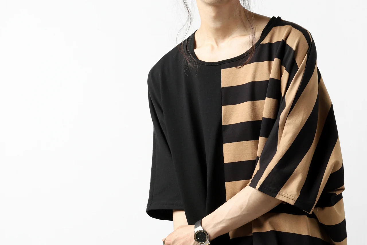 N/07 OVERFIT DOLMAN T-SHIRT / HORIZONTAL PANELED (BLACK×DARK CAMEL) - Image 28