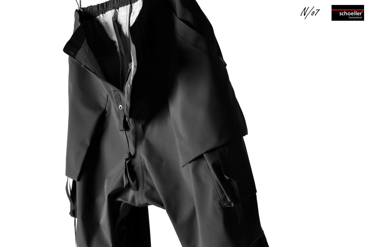 N/07 schoeller® Pro-Tech System Cargo Pants / Black Grosgrain - Image 27