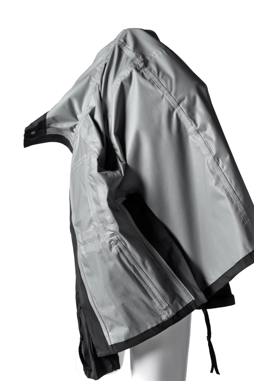N/07 schoeller® Pro-Tech System Hooded Jacket / Black Grosgrain - Image 21