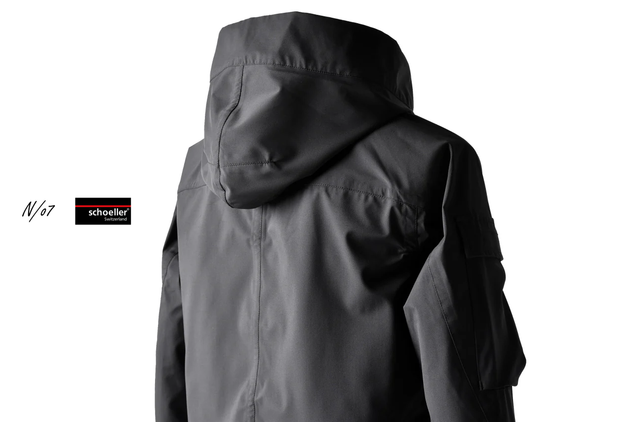 N/07 schoeller® Pro-Tech System Hooded Jacket / Black Grosgrain - Image 26