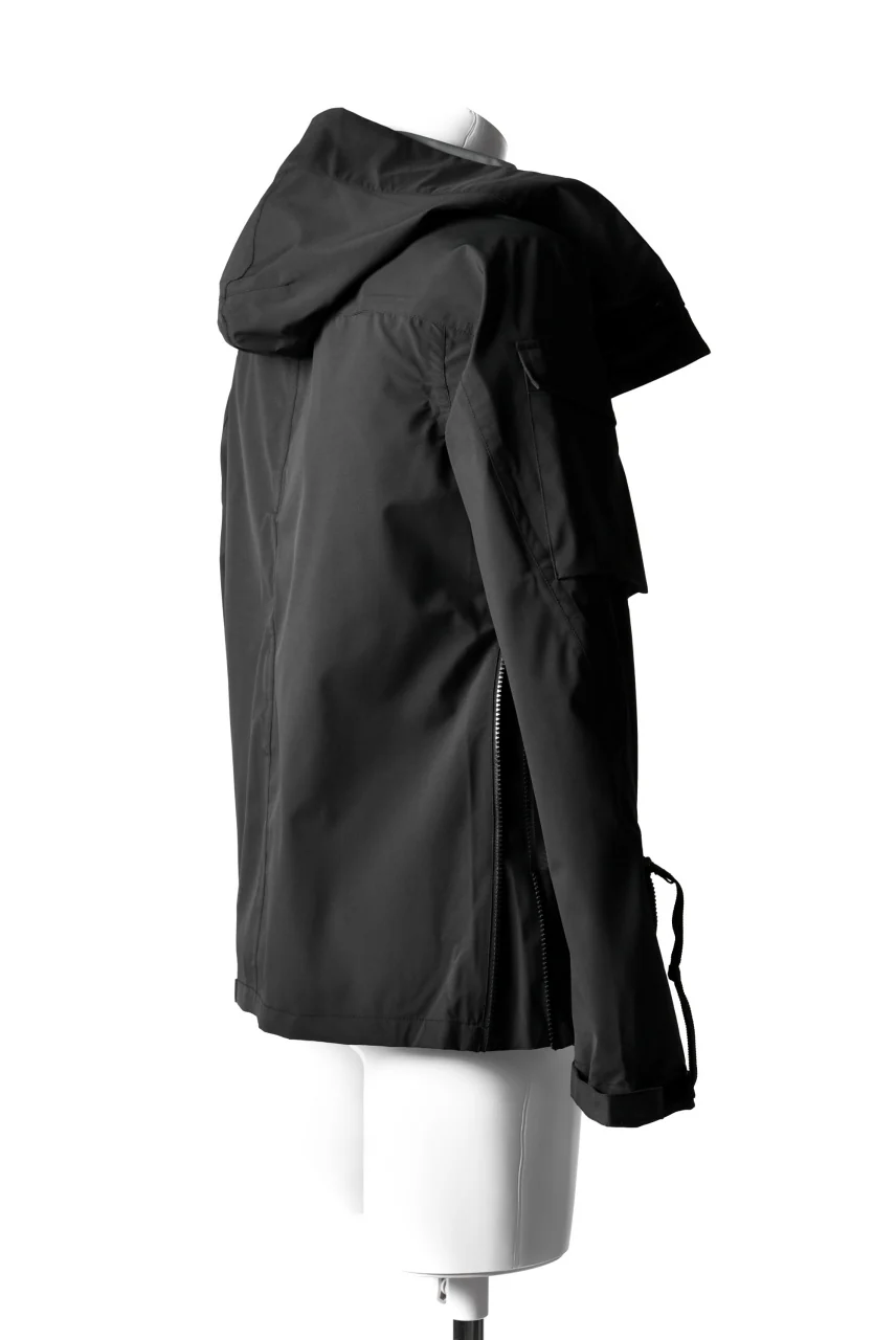 N/07 schoeller® Pro-Tech System Hooded Jacket / Black Grosgrain - Image 5