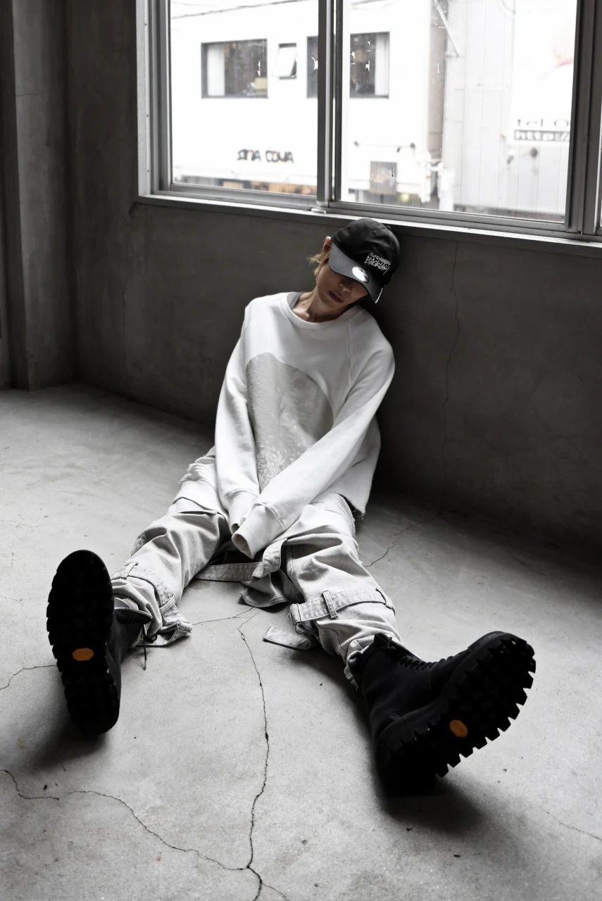 N/07 SEDITIOUS BONDAGE TROUSERS / BLEACHED BLACK DENIM (WHITE ASH) - Image 39