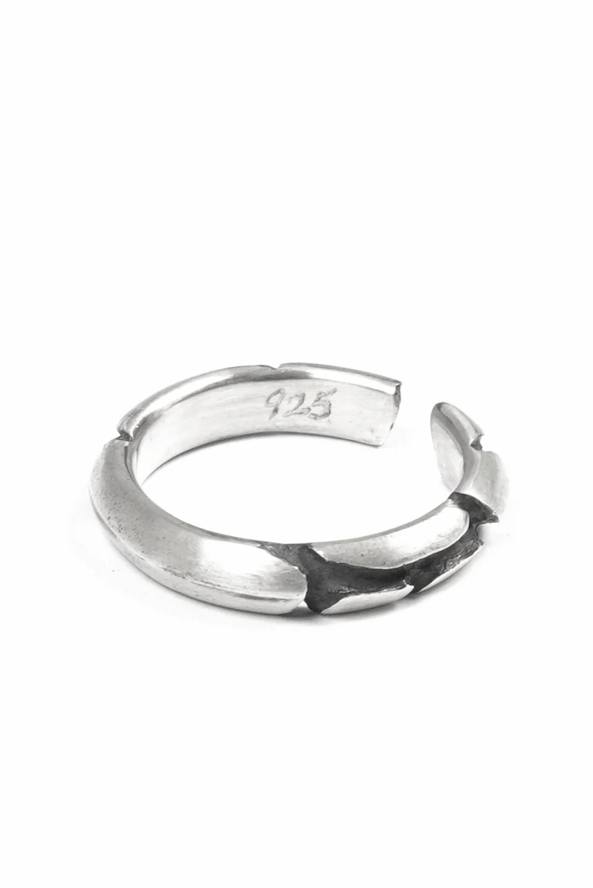 Node by KUDO SHUJI R-114 CRACKS - STERLING SILVER RING - Image 3