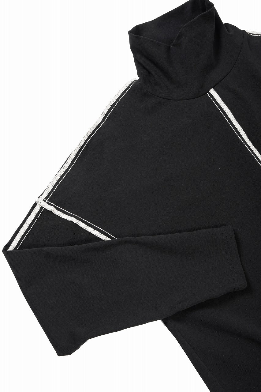 OBLADI HIGH NECK DROP SHOULDER T-SHIRT WITH BEIGE OVERLOCK STITCHING (BLACK) - Image 3