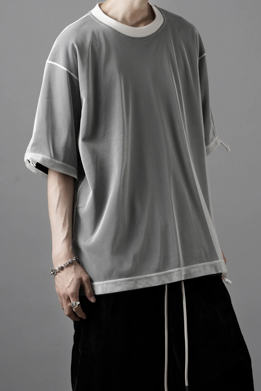 OBLADI TWO LAYER T SHIRT IN BLACK WITH WHITE MESH (BLACK) - Image 4