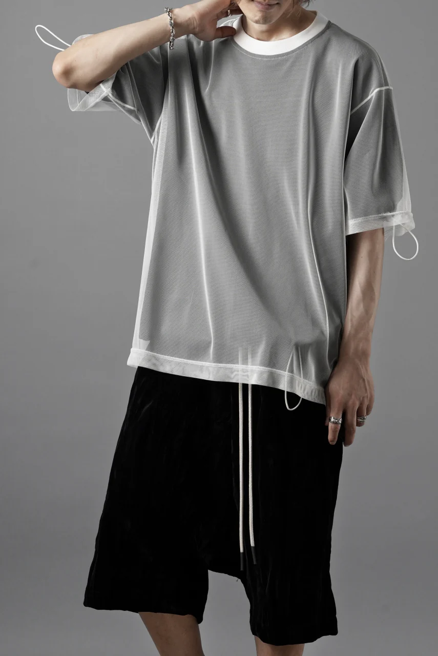 OBLADI TWO LAYER T SHIRT IN BLACK WITH WHITE MESH (BLACK) - Image 5