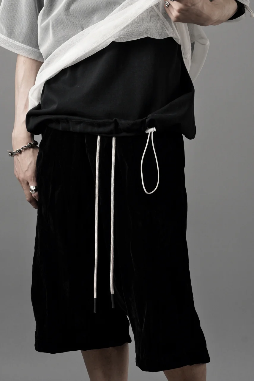 OBLADI TWO LAYER T SHIRT IN BLACK WITH WHITE MESH (BLACK) - Image 9