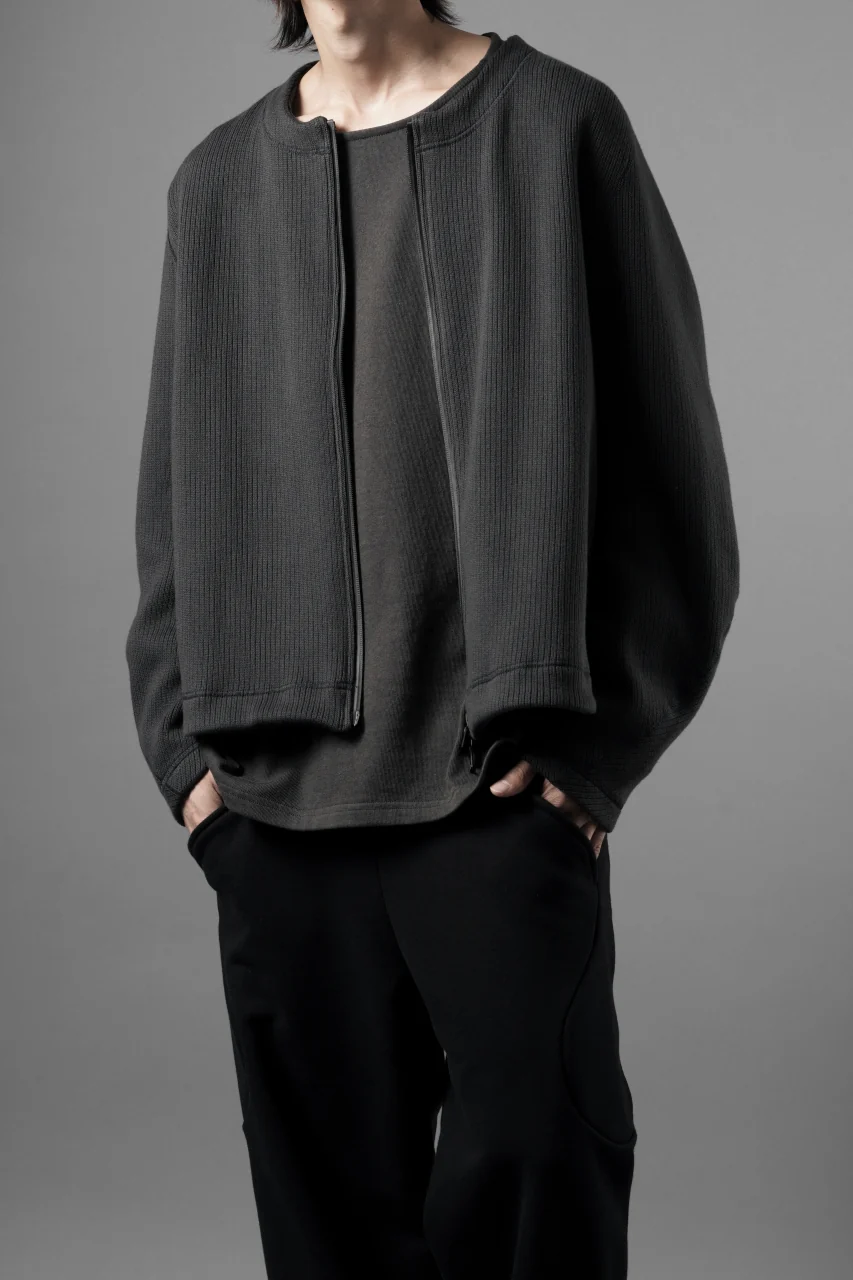 OPPOSE DUALITY NO COLLAR RIB ZIP TOP (BLACK) - Image 11