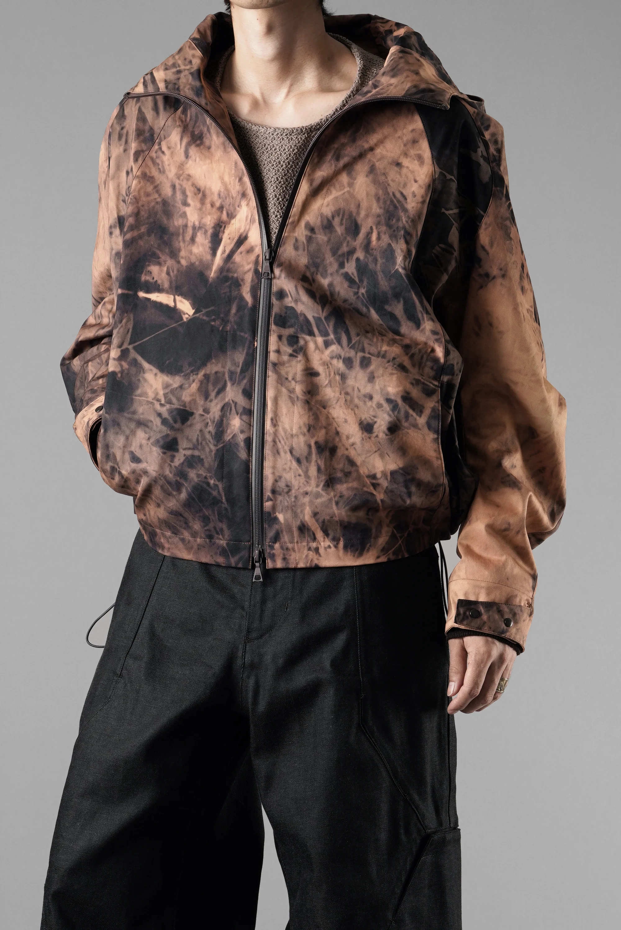 OPPOSE DUALITY SHORT PARKA / HAND BLEACHED VENTILE COTTON (BLEACH) - Image 18