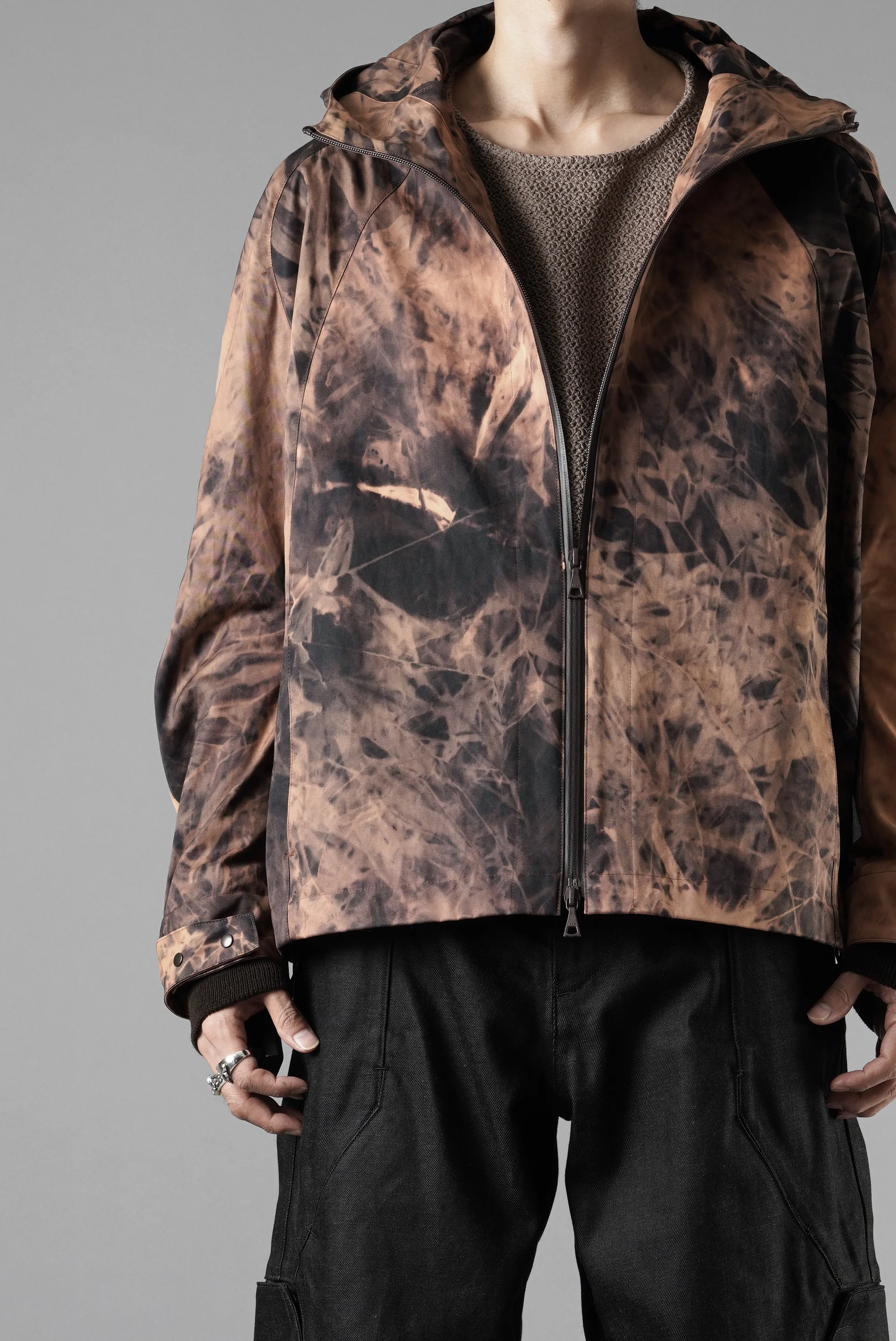 OPPOSE DUALITY SHORT PARKA / HAND BLEACHED VENTILE COTTON (BLEACH) - Image 19
