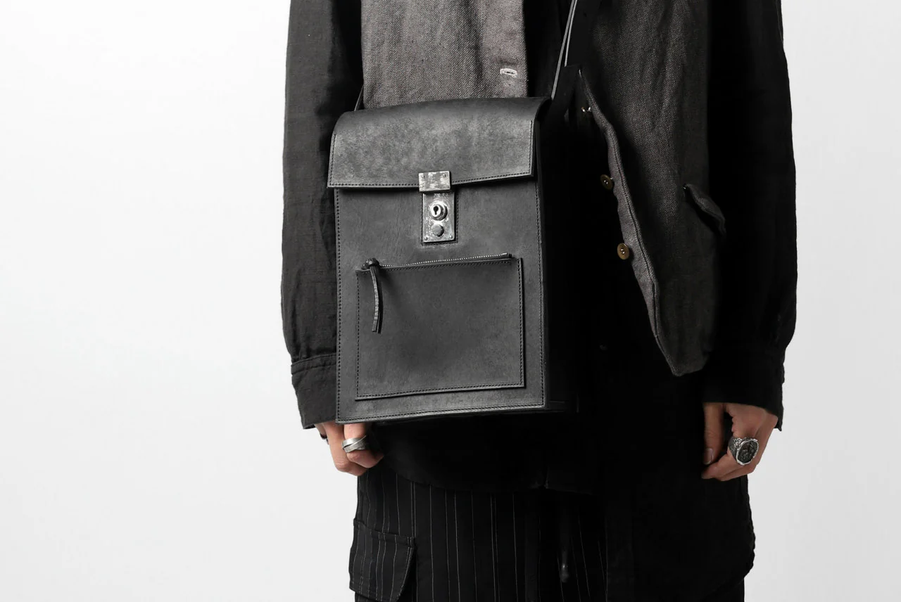 Portaille "Atelier Made" exclusive SHOULDER BAG / PUEBLO by Badalassi Carlo (BLACK) - Image 32