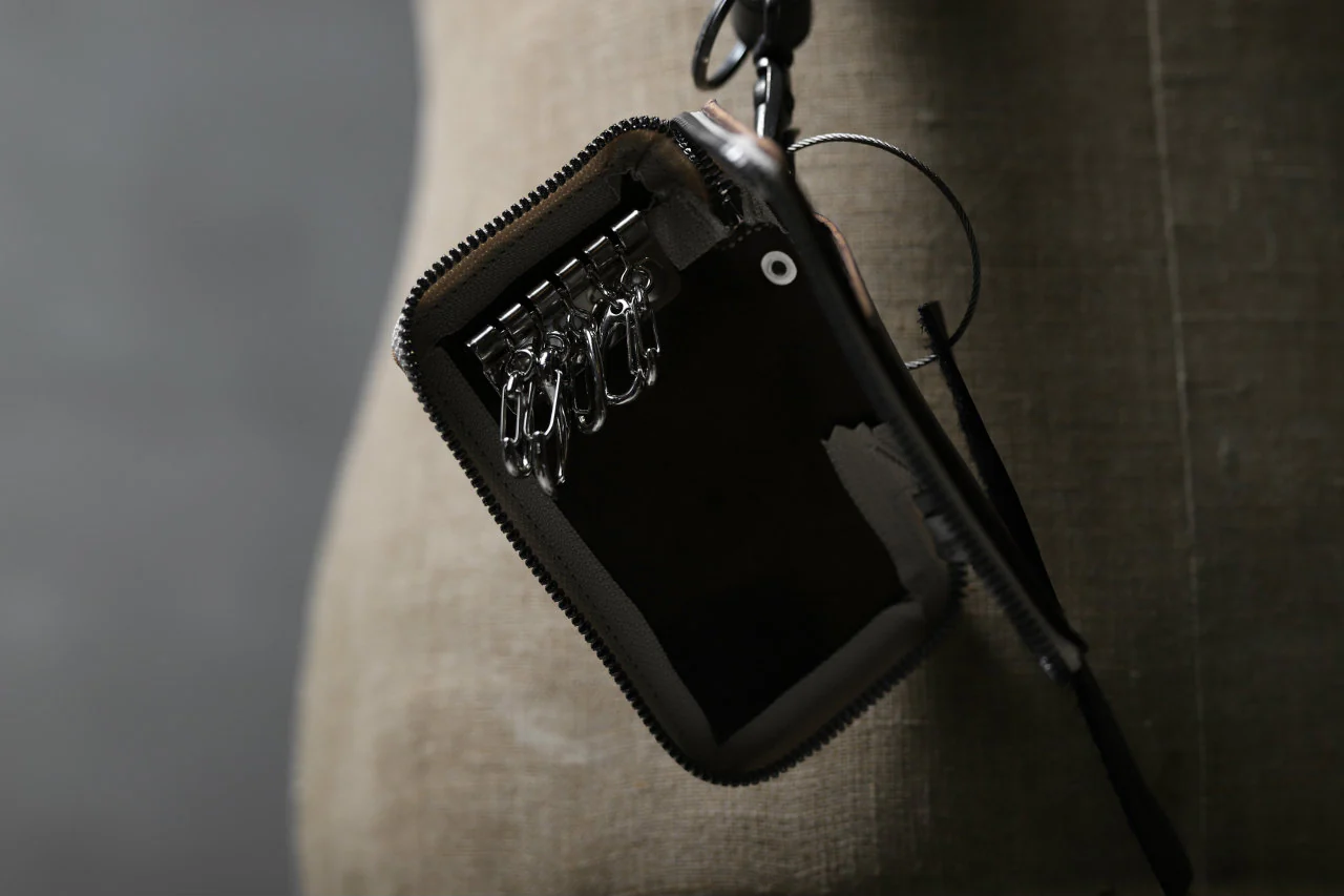 Portaille "Limited Made" ZIP KEY CASE / Culatta Reverse (BROWN) - Image 19