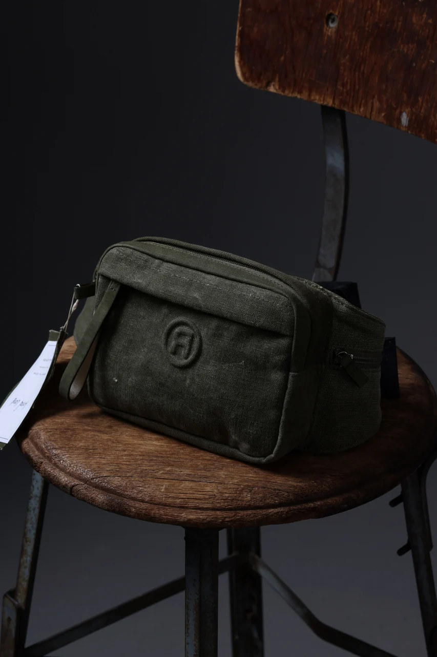 READYMADE BODY POUCH (KHAKI)
