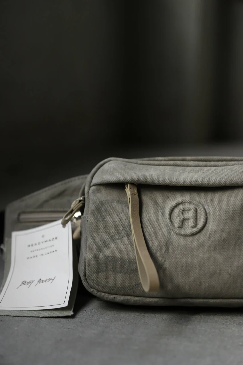READYMADE BODY POUCH (WHITE) - Image 3