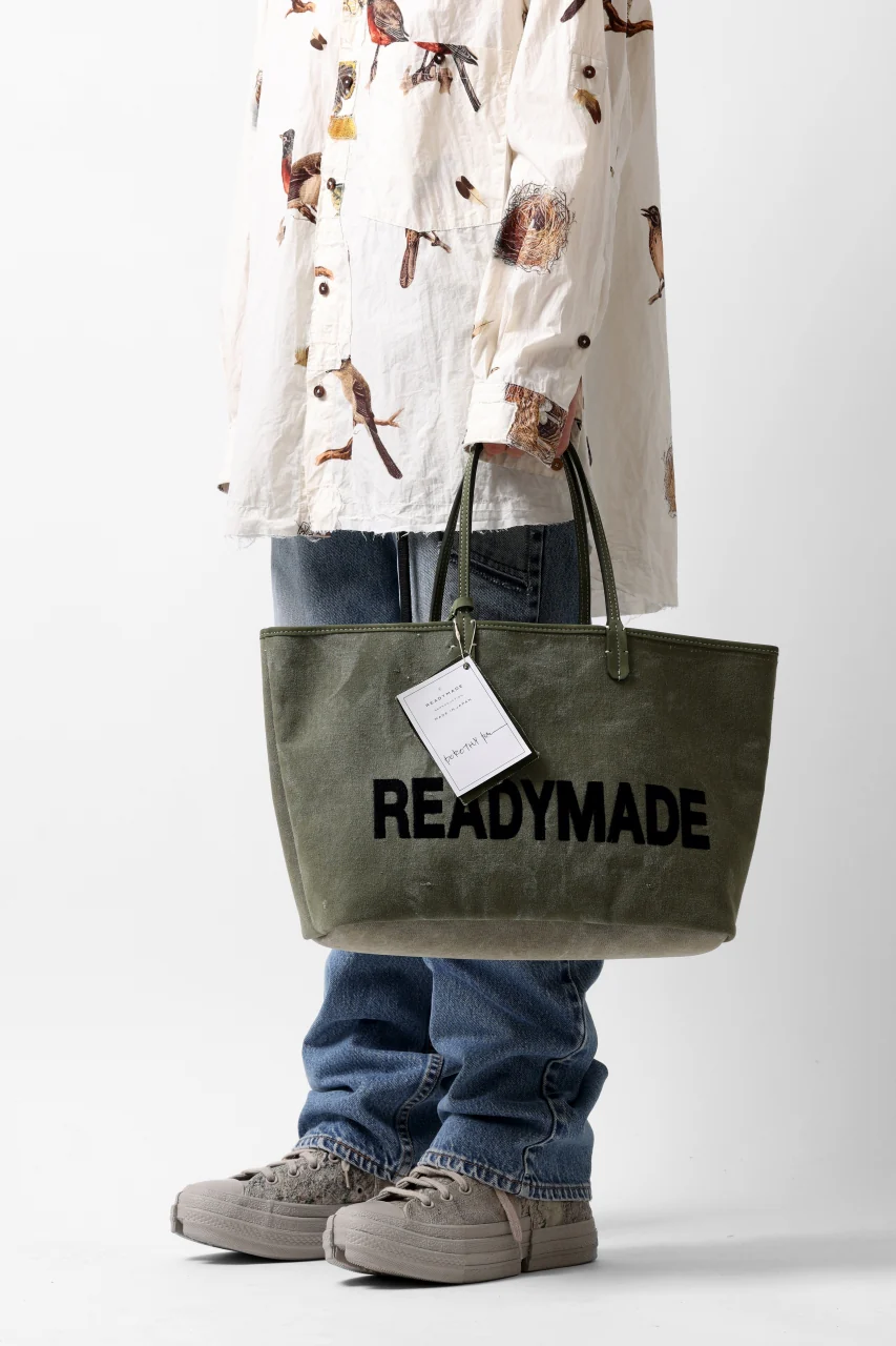 READYMADE DOROTHY BAG MEDIUM (KHAKI) - Image 6