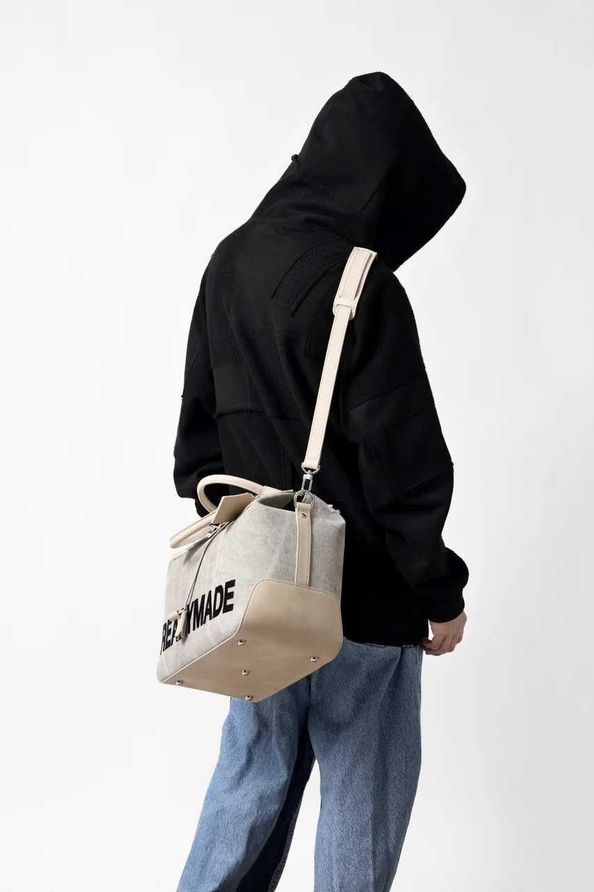 READYMADE GYM BAG MEDIUM (WHITE) - Image 35