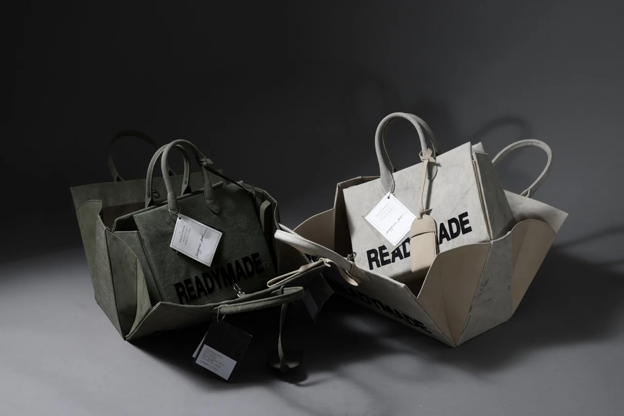 READYMADE SHOPPING BAG 30 LOGO (WHITE) - Image 15