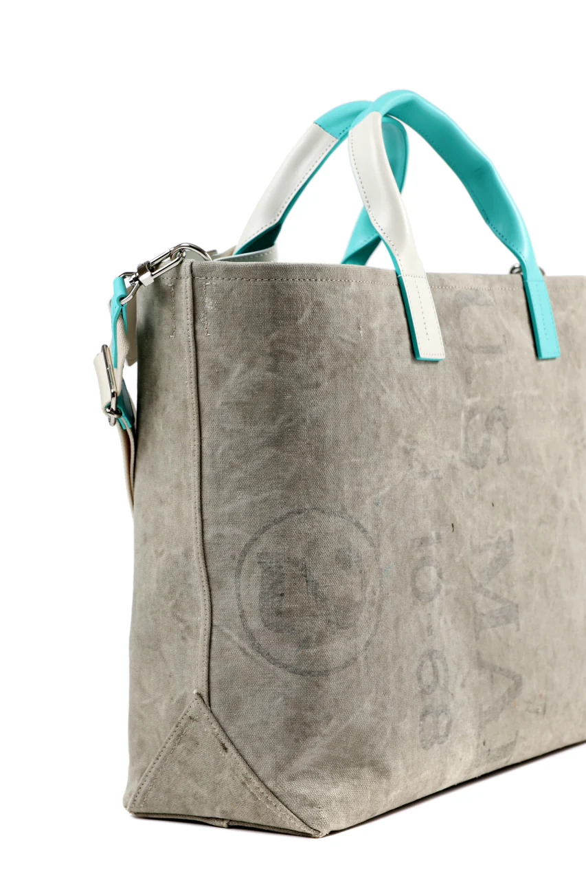 READYMADE WEEKEND BAG (WHITE) - Image 14