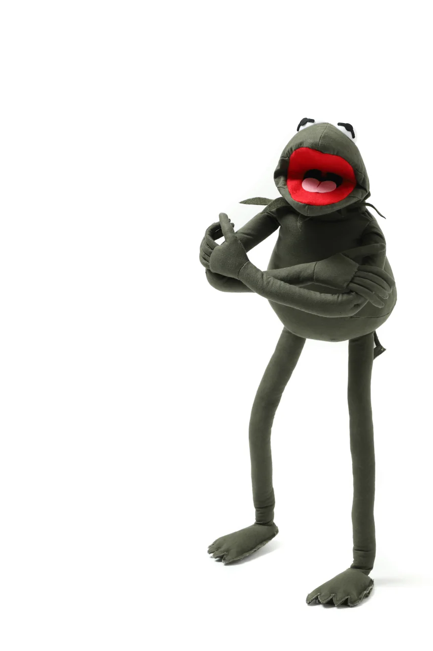 READYMADE x ©Disney Kermit the Frog (KHAKI GREEN) - Image 3