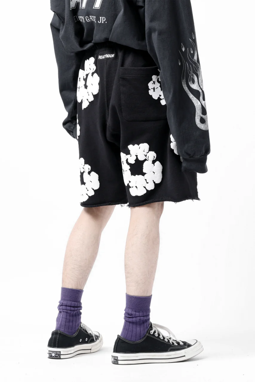 READYMADE x DENIM TEARS COTTON WREATH SWEAT SHORTS (BLACK) - Image 4