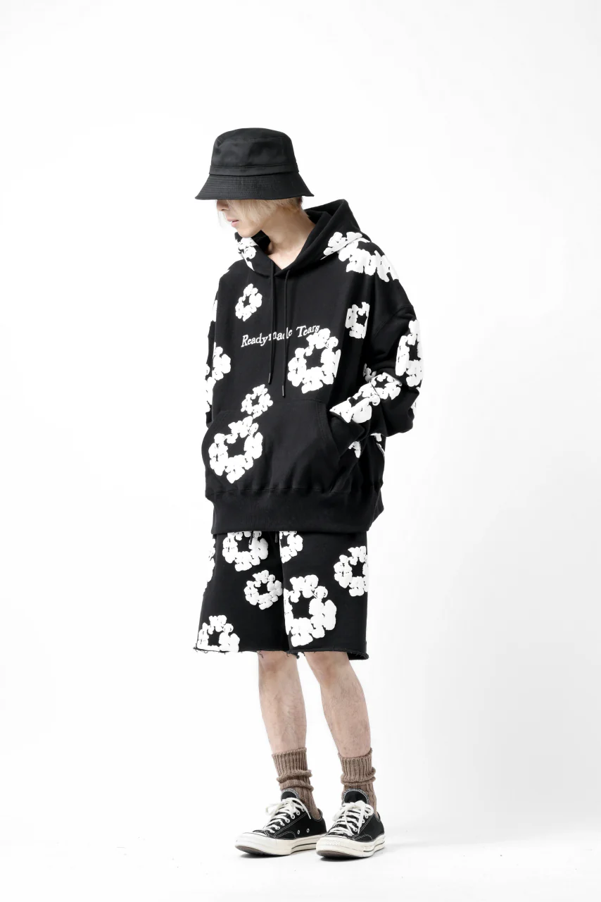READYMADE x DENIM TEARS COTTON WREATH SWEAT SHORTS (BLACK) - Image 5