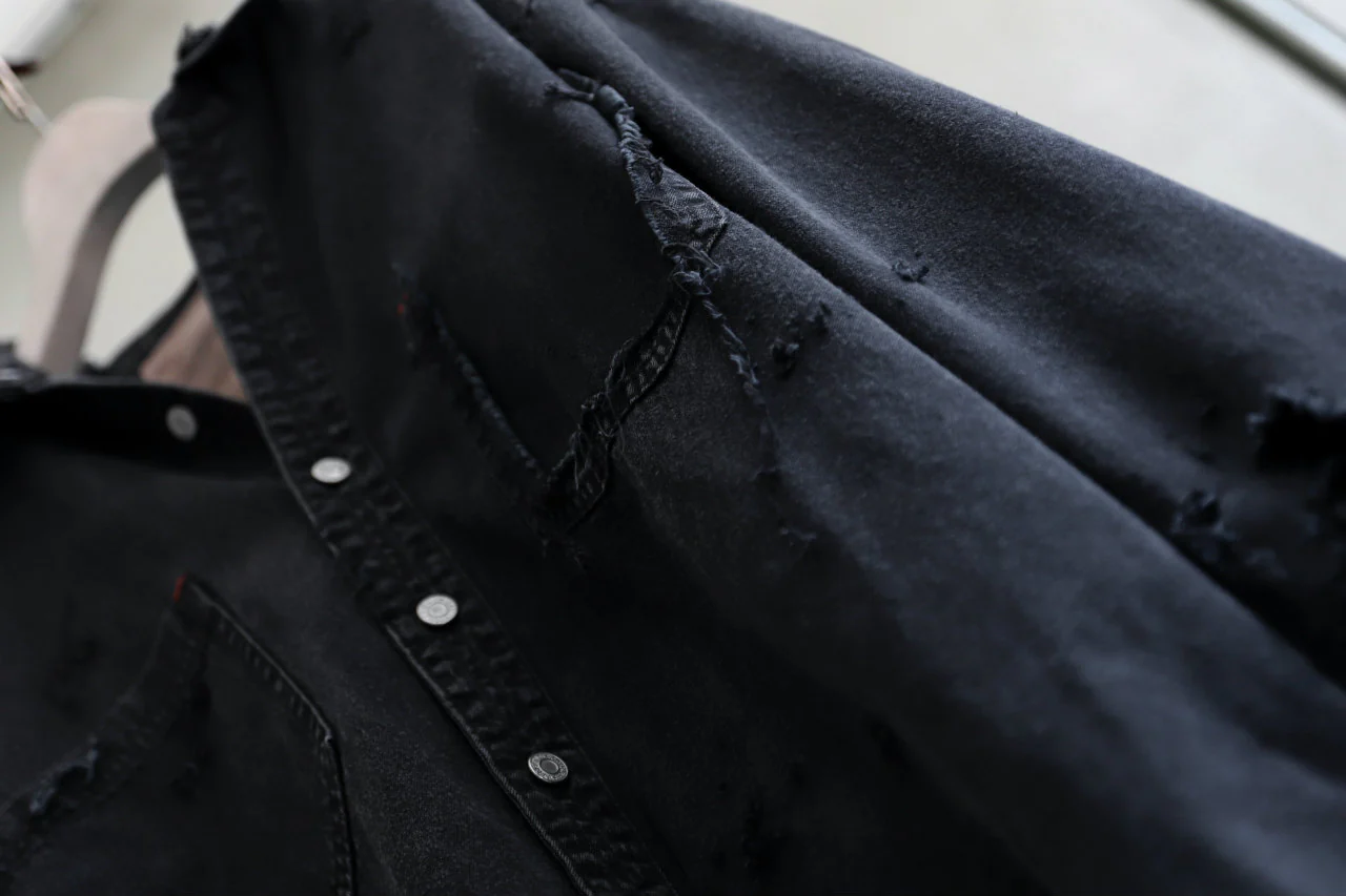 RESURRECTION HANDMADE distressed denim coverall shirt (DYEING BLACK INDIGO) - Image 31