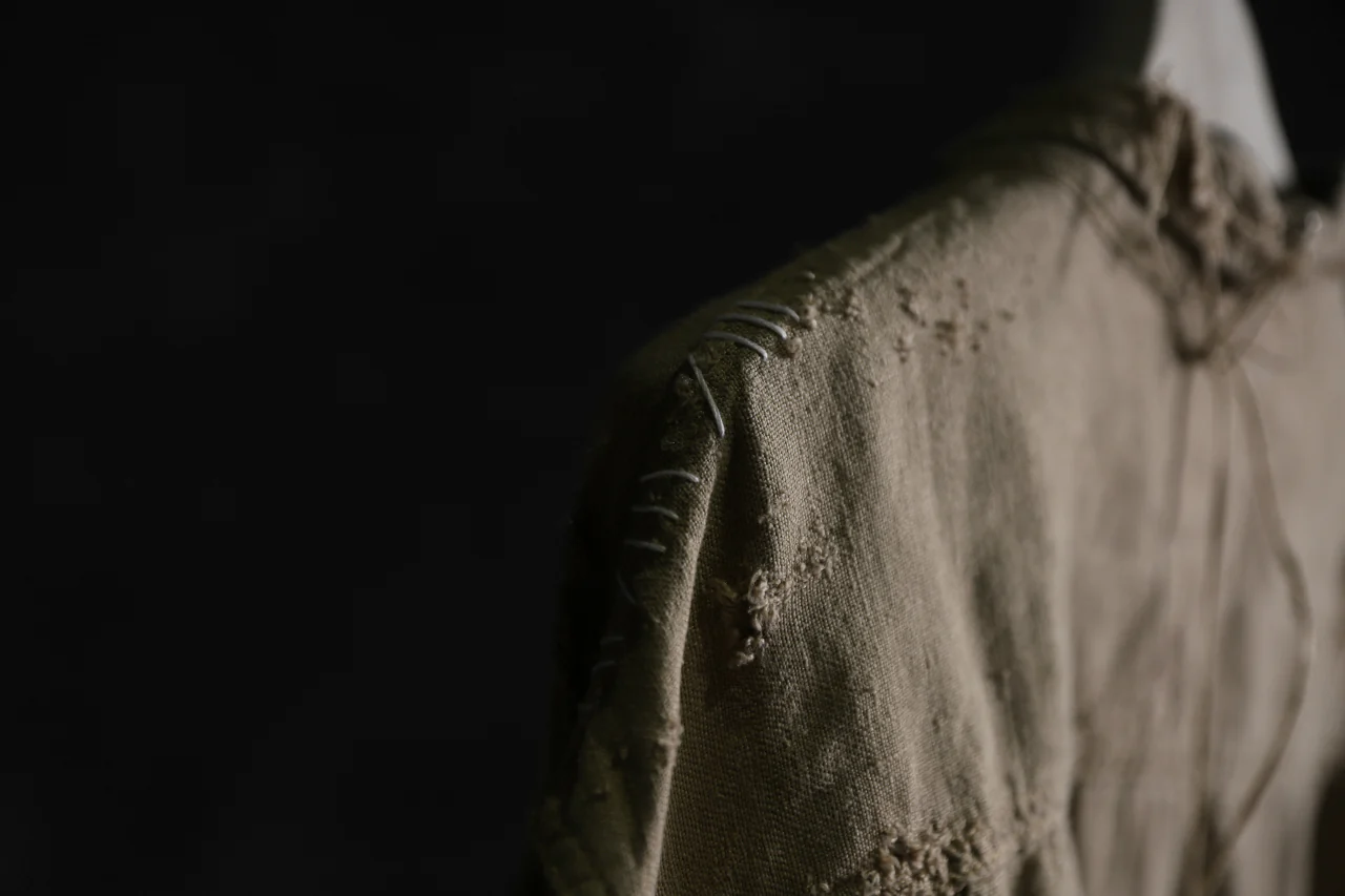 RESURRECTION HANDMADE vintage damage linen work shirt (SAND BEIGE) - Image 29