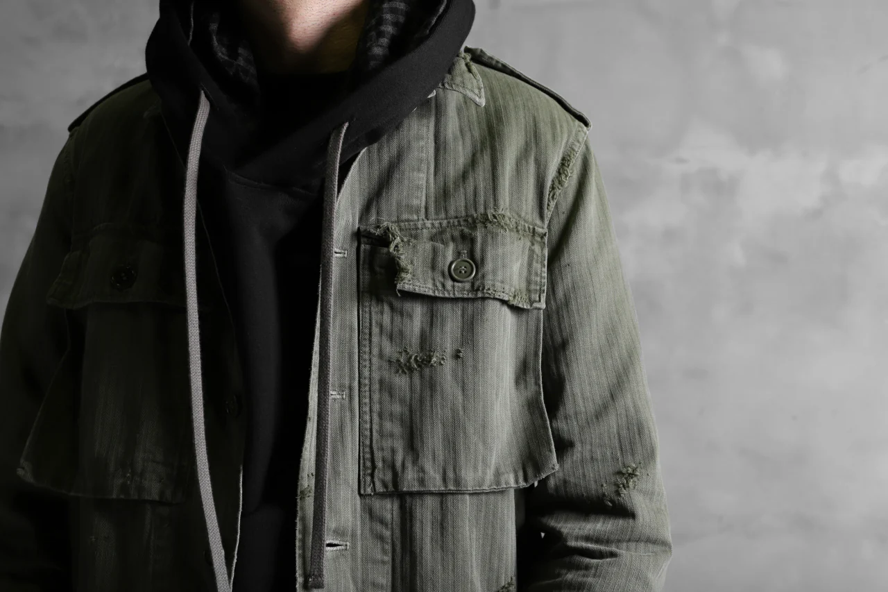 RESURRECTION HANDMADE vintage damage military herringbone shirt (KHAKI GREEN) - Image 27