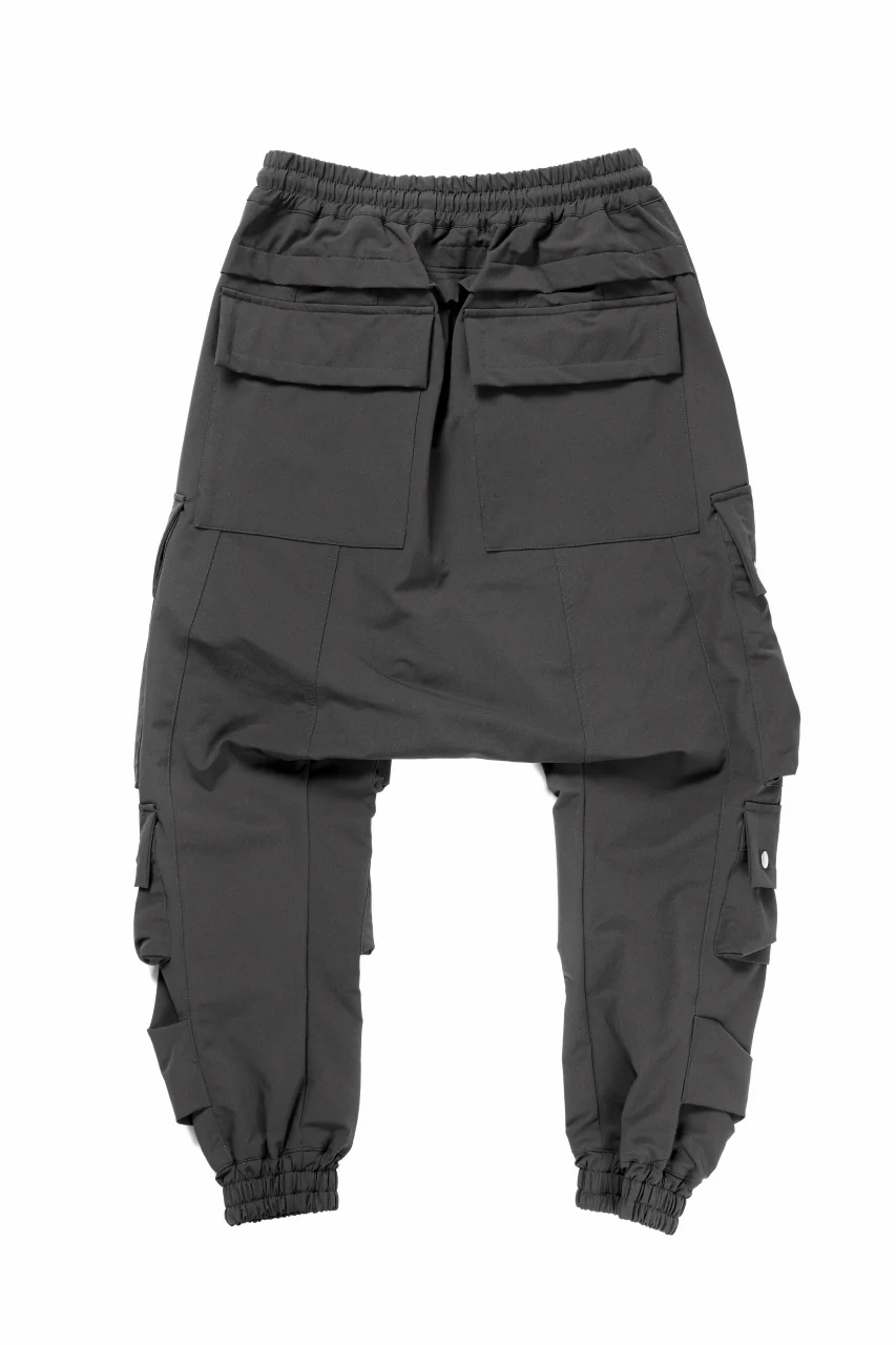 【SAMPLE SALE】A.F ARTEFACT MILITARY SARROUEL PANTS / TECH-SMOOTH (GREY) - Image 4